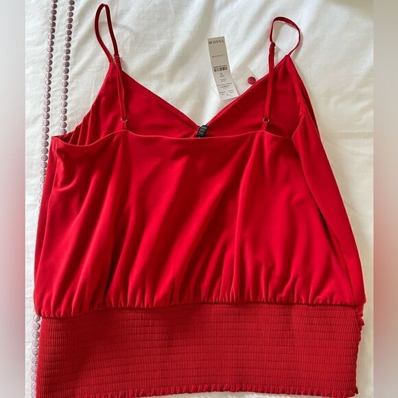 NWT BHWM Red Jersey Knit with Buttons - Picture 4 of 5